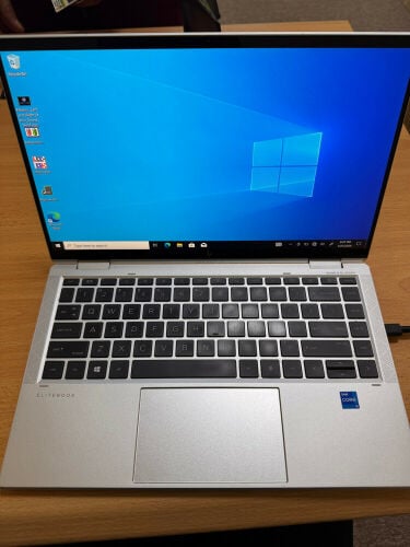 HP i5 1040g8 Sim(option)