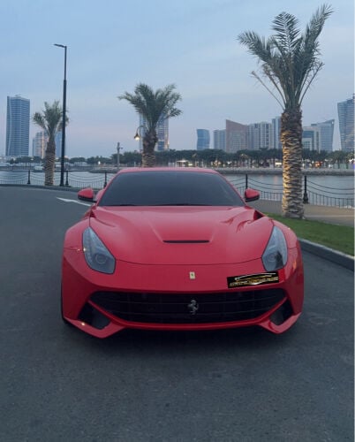 للبيع سيارات