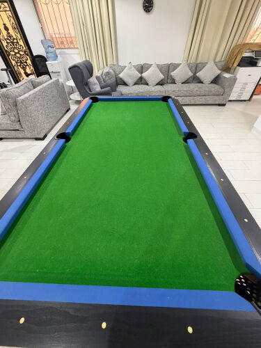 pool table 