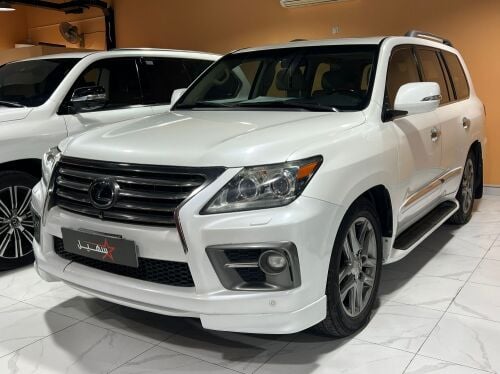 لكزس ال اكس 570 نظيفة 2015