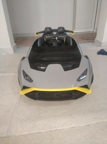 لامبورغيني سيارة كهربائية