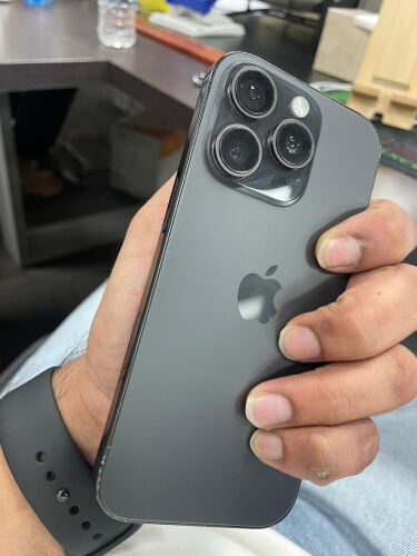 IPHONE 16 PRO BATTERY 78