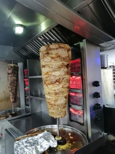 Chef chawarma maker