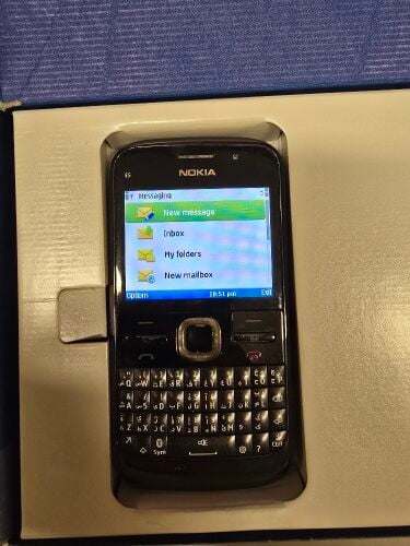 Nokia E5