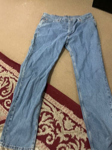 Levi’s 511 Slim Fit Jeans 