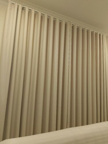 ستائر ويفي بيع وتريب >ركم ٧٧٠٣٦٠٥