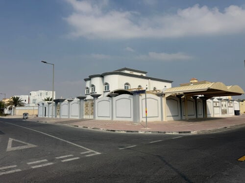 للبيع فيلا فريج العلى مستعمله