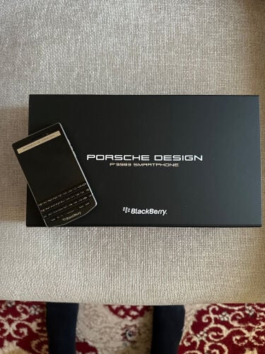 Blackberry P9983 Porsche Design 