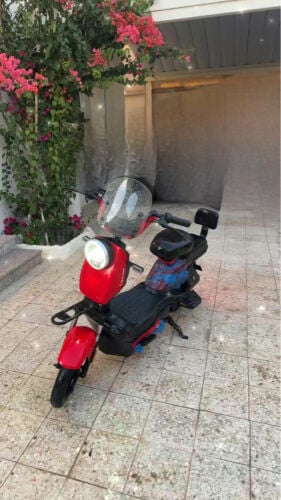 للبيع