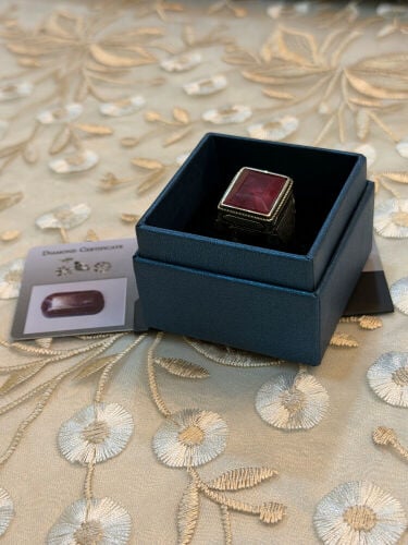 sapphire stone ring