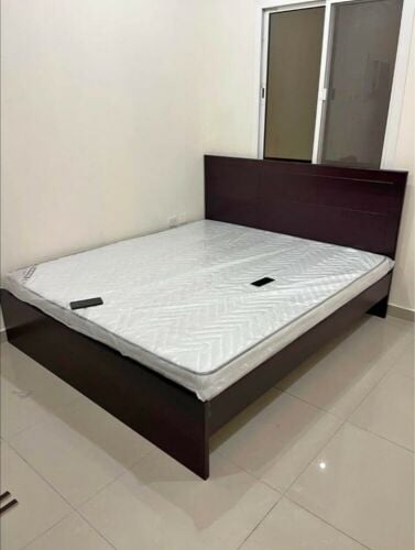 King Size Bed With matters