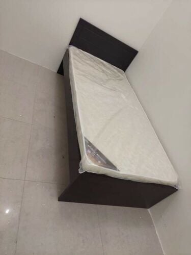 Single Bed with matters