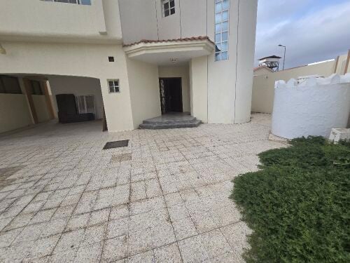 فيلا مستقلة قريب دار السلام مول