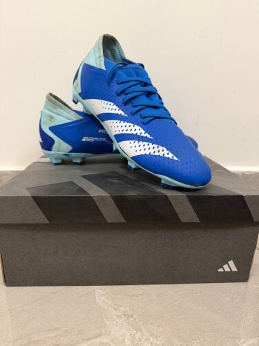 Adidas predator - Great condition
