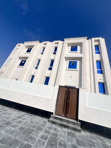 فيلتين متلاصقات للبيع في ازغوي