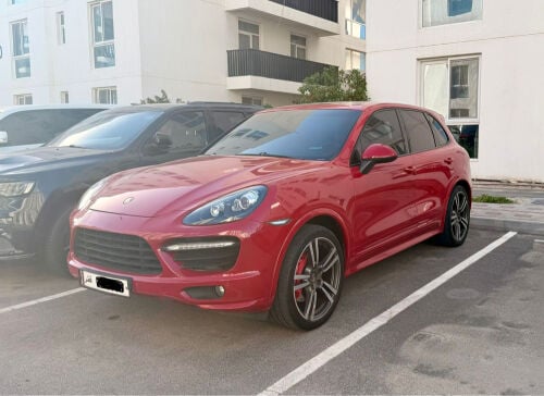 2014 Porsche Cayenne GTS V8
