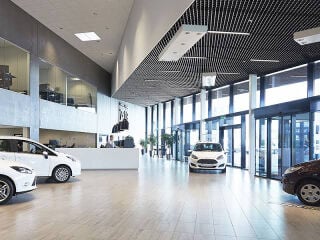 للايجار معرض سيارات مجهز كامل 915