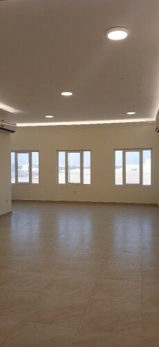 للإيجار فيلا بالخيسة