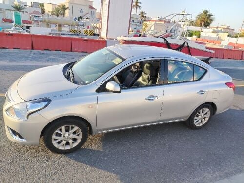 Nissan sunny