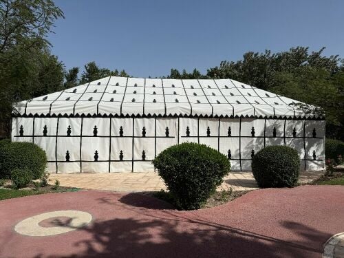 فك وتركيب الخيام وبيوت الشعر