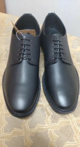 New black shoes size46 +47