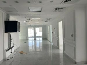 مكتب للإيجار لوسيل واجهة بحرية