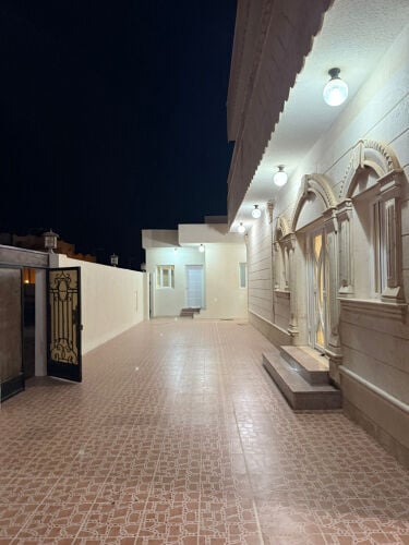 للبيع استراحه في ابوظلوف