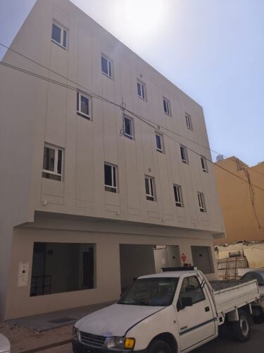 ام غويلينا-للبيع عمارة سكنيةجديدة