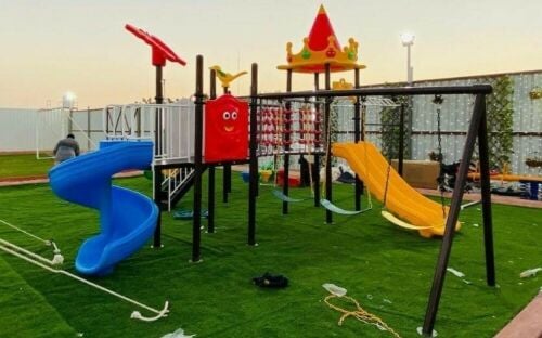 حديقة لعب الأطفال
