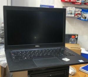 DELL LAPTOP:CORE i7-8GB-512 SSD