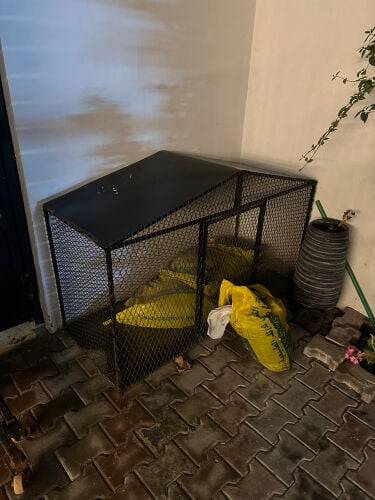 للبيع غير مستعمل بحاله ممتازه قفص