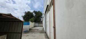 مخزن وورشة بالصناعية