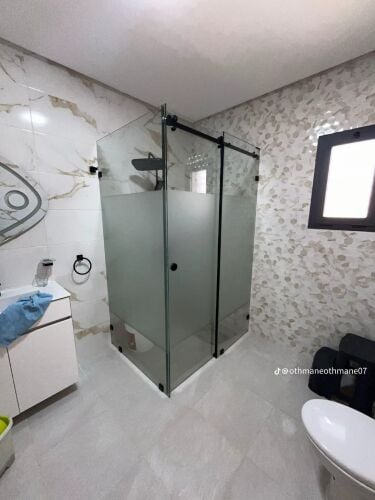 أعمال الزجاج والألمنيوم الخ.