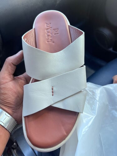 Arabic sandals 