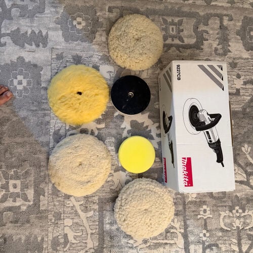 Makita Electronic Polisher 9227CB