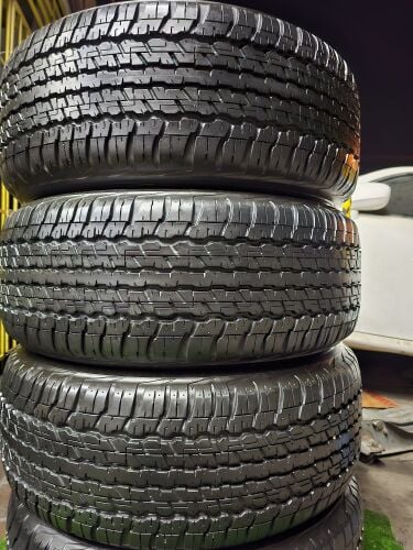 285-60-18,,,, Dunlop brand