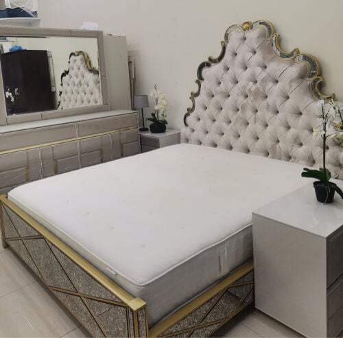 bedroom set 