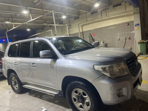 Toyota Land Cruiser (G Standard)
