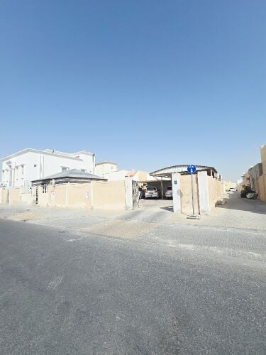 للبيع بيت بالمعراض 960متر