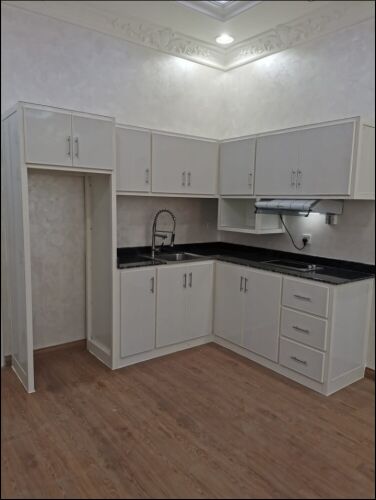 تفصيل مطابخ المنيوم تفصيل أبواب