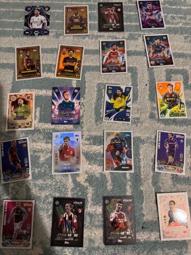 Very exclusive football cards 