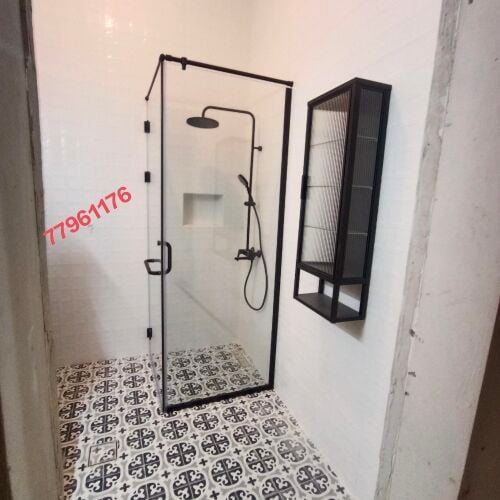 أعمال الزجاج والألمنيوم الخ.