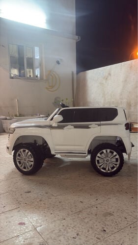 سياره أطفال للبيع 