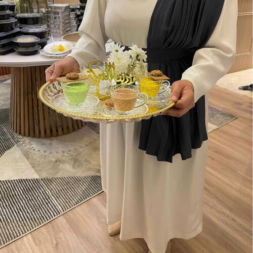 مضيفات