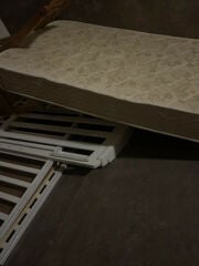 سرير جونيور 