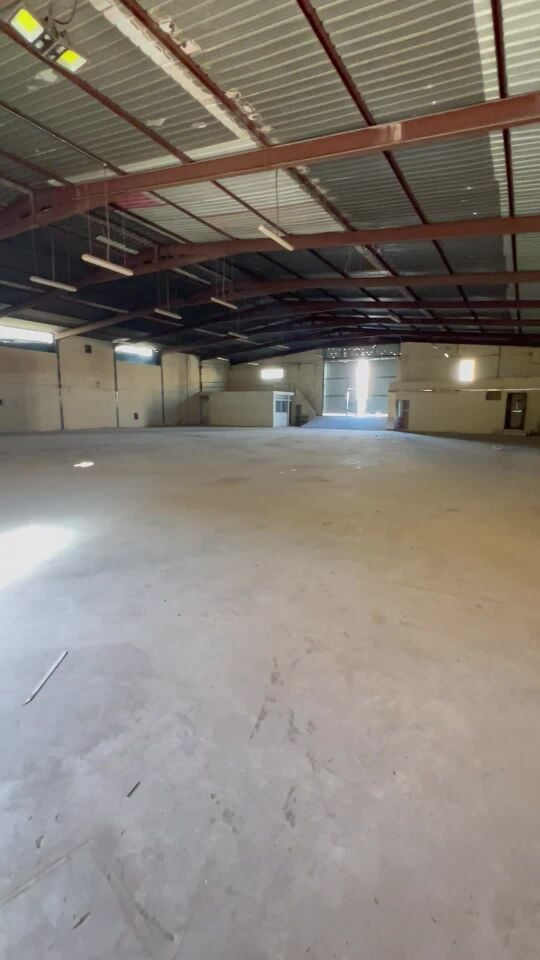 للايجار منجرة مع 5 غرف الصناعية 