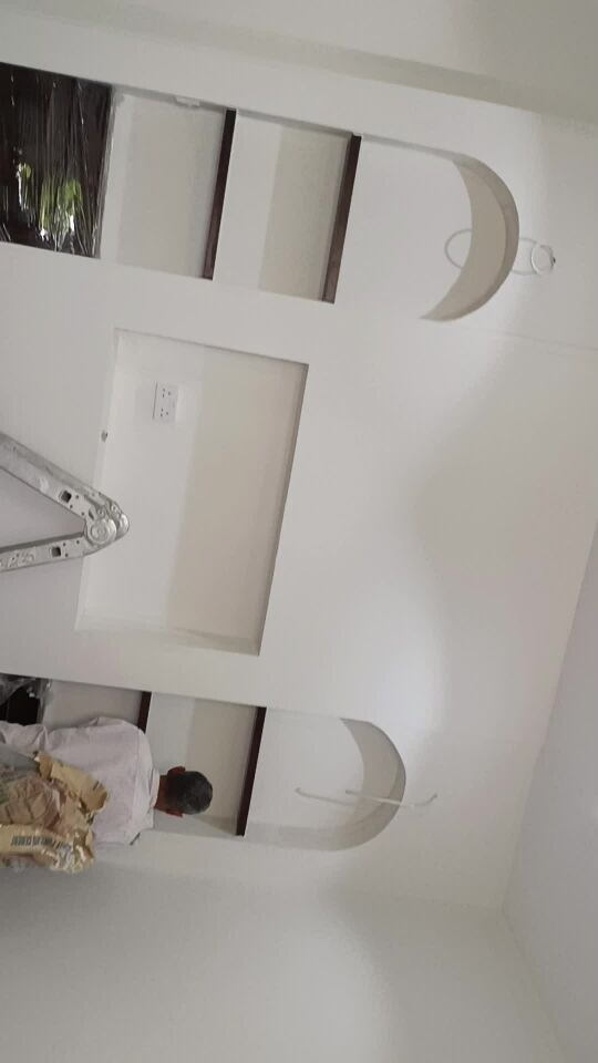 نقوم بتكورات الشاشه