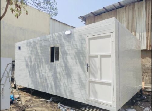 cabin toilet