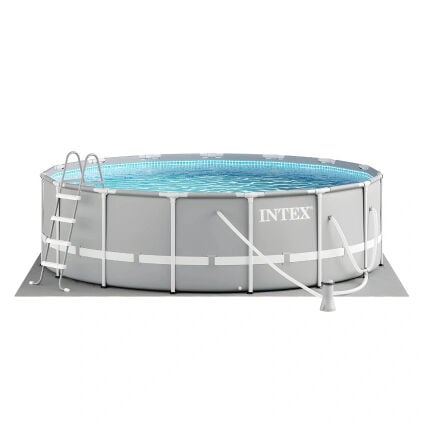 Swimming pool 4.57cm/1.22cm