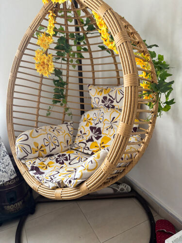 swinging chair with decoration 